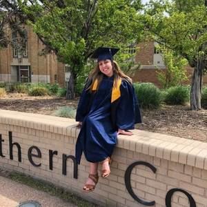 Meet your Posher, Cassi